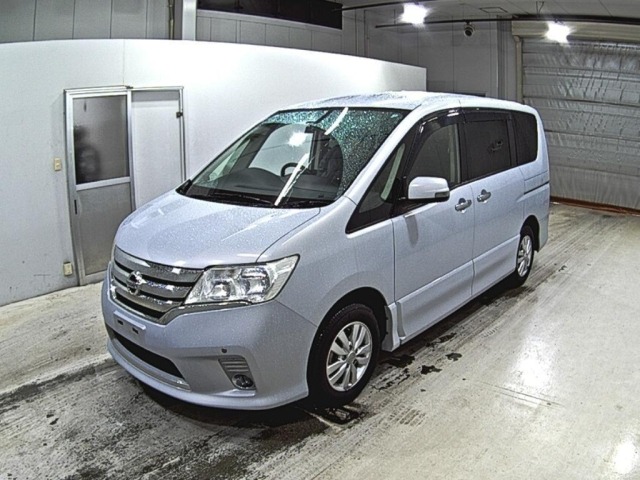 Nissan SERENA 2013 7233318-4