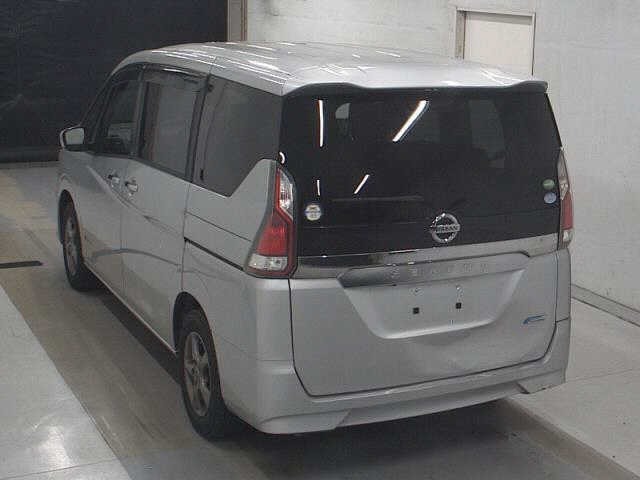 Nissan SERENA 2017 7233321-1
