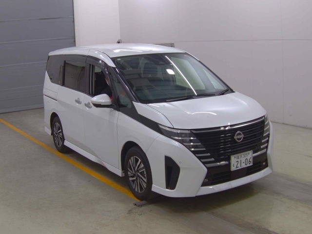 Nissan SERENA 2023 7233334-0