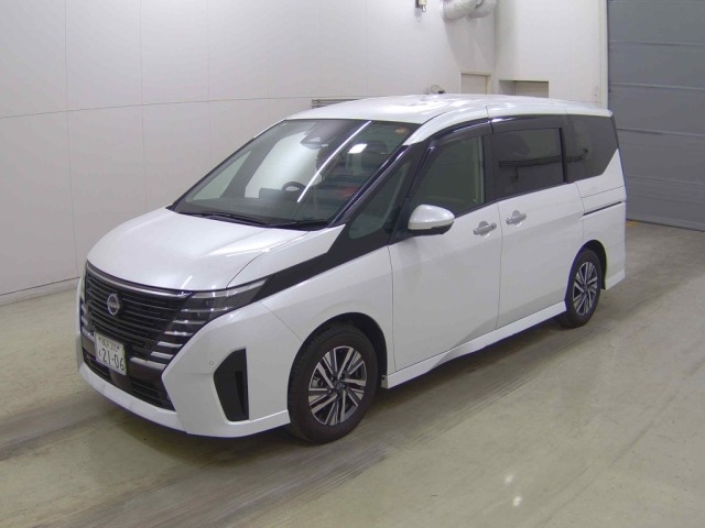 Nissan SERENA 2023 7233334-3