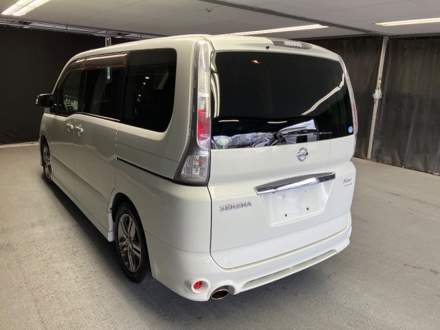 Nissan SERENA 2009 7233340-1