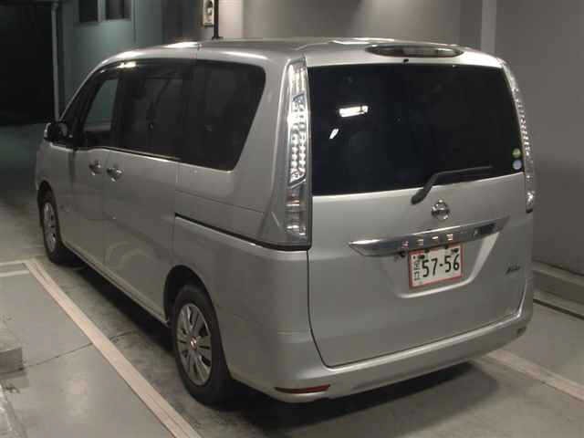 Nissan SERENA 2015 7233355-1