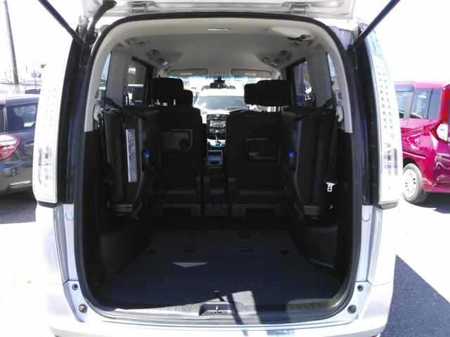 Nissan SERENA 2014 7233356-10