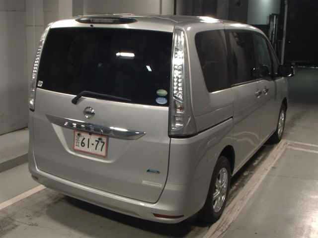 Nissan SERENA 2014 7233356-5