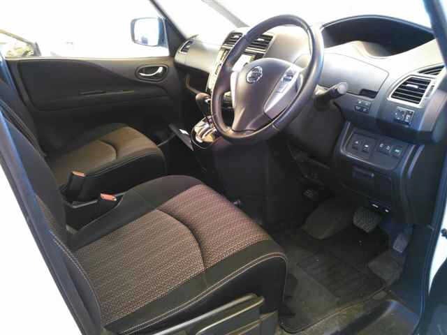 Nissan SERENA 2015 7233364-3