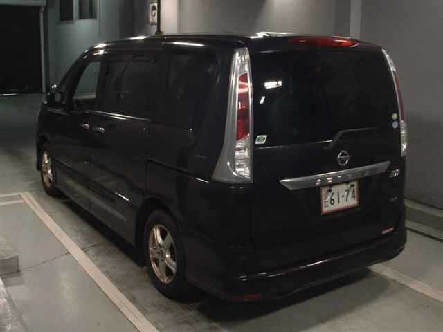 Nissan SERENA 2011 7233370-1