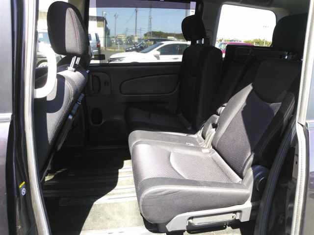 Nissan SERENA 2011 7233370-9