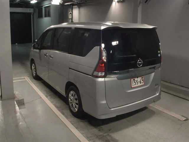 Nissan SERENA 2016 7233381-1