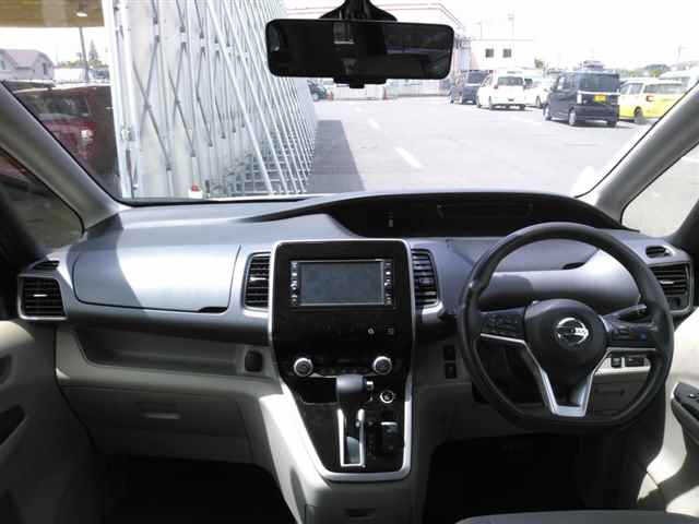 Nissan SERENA 2016 7233381-8