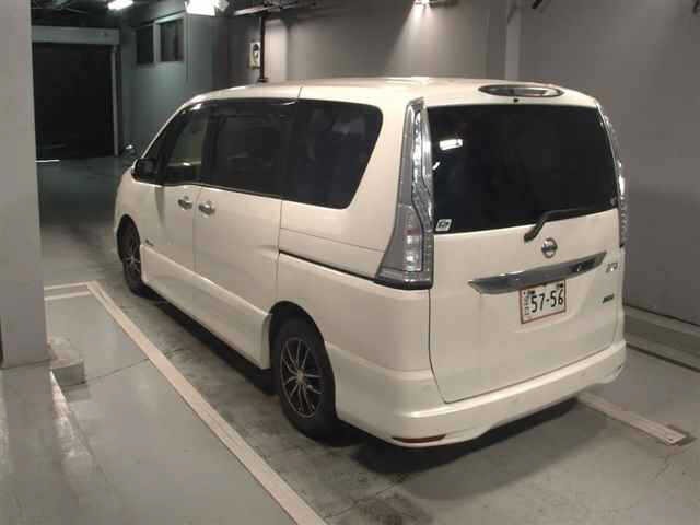 Nissan SERENA 2016 7233389-1