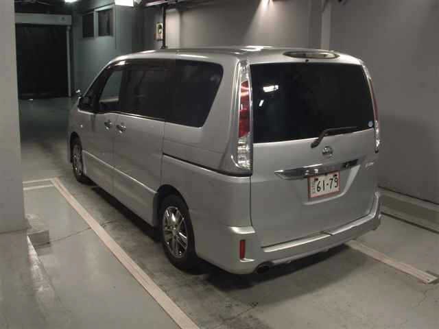 Nissan SERENA 2011 7233393-1