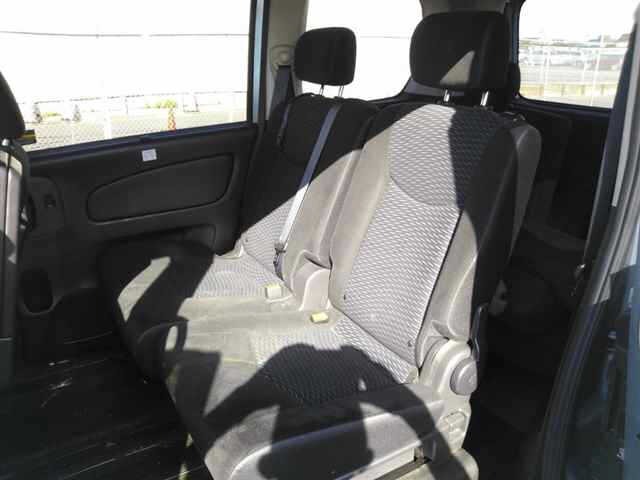 Nissan SERENA 2013 7233394-9