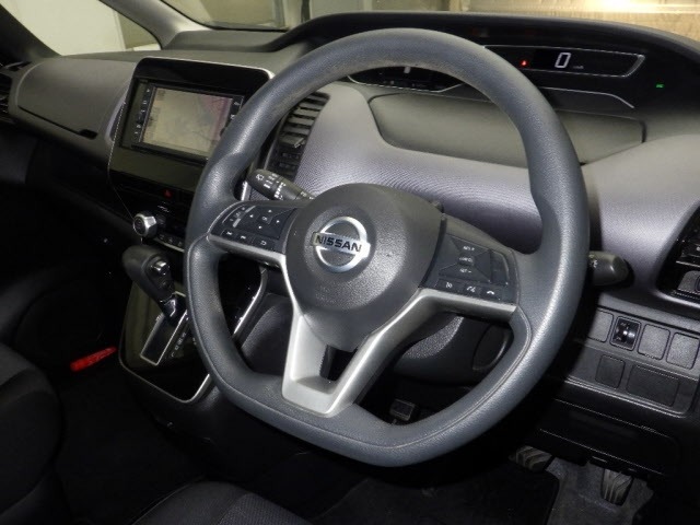 Nissan SERENA 2021 7233420-3