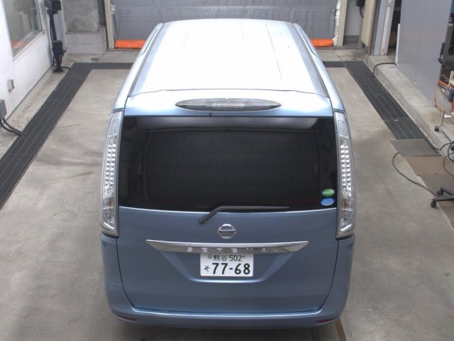 Nissan SERENA 2014 7233440-7