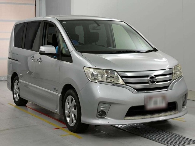 Nissan SERENA 2013 7233441-5