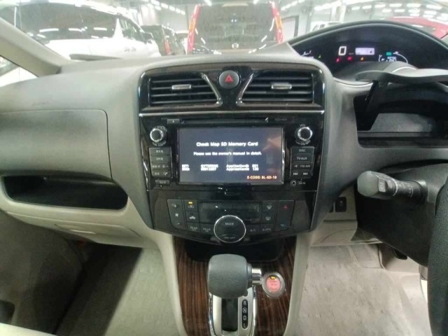 Nissan SERENA 2015 7233442-11