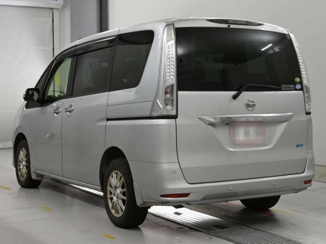 Nissan SERENA 2015 7233442-6