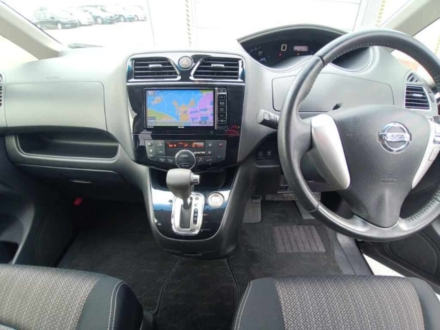 Nissan SERENA 2015 7233444-11