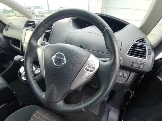 Nissan SERENA 2015 7233444-9