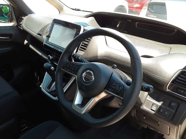 Nissan SERENA 2019 7233445-7