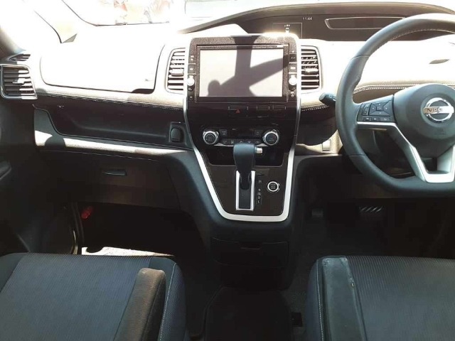 Nissan SERENA 2019 7233445-9