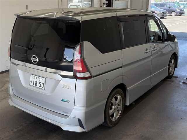Nissan SERENA 2016 7233477-5