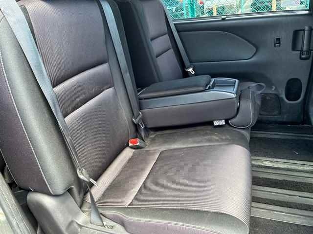 Nissan SERENA 2016 7233477-8