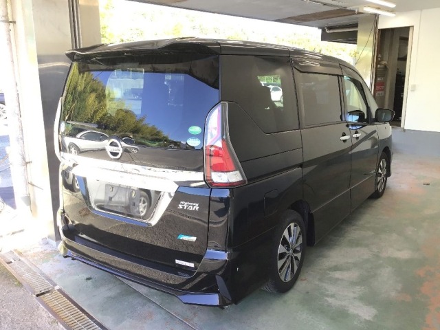 Nissan SERENA 2017 7233482-4
