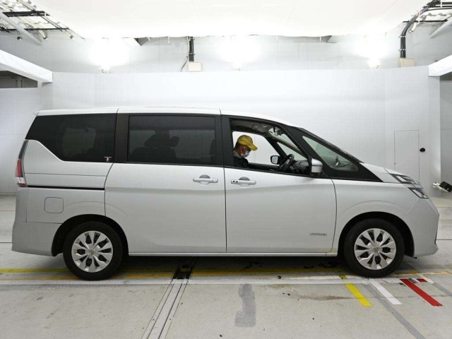 Nissan SERENA 2021 7233496-3
