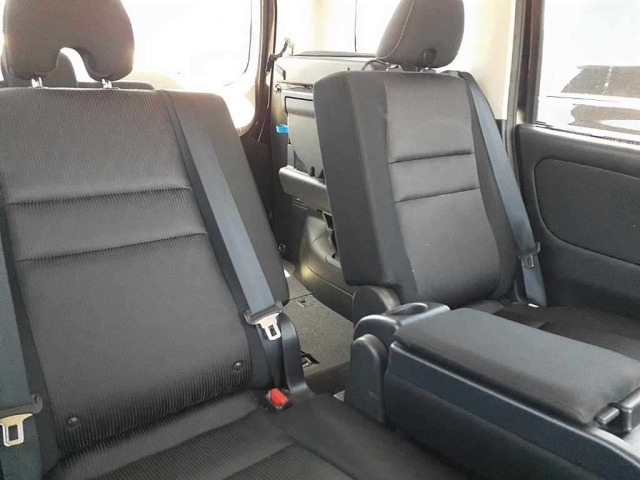 Nissan SERENA 2017 7233499-11