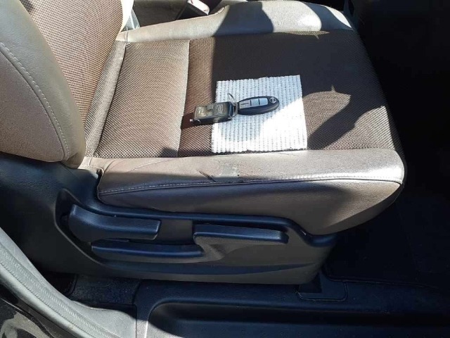 Nissan SERENA 2016 7233500-10