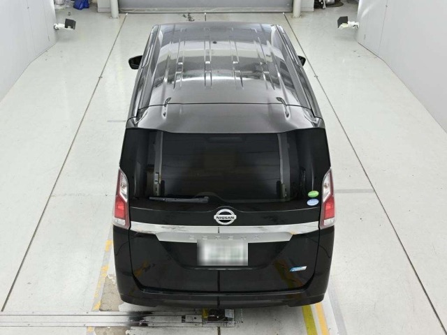 Nissan SERENA 2016 7233500-8