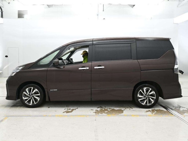 Nissan SERENA 2021 7233516-4