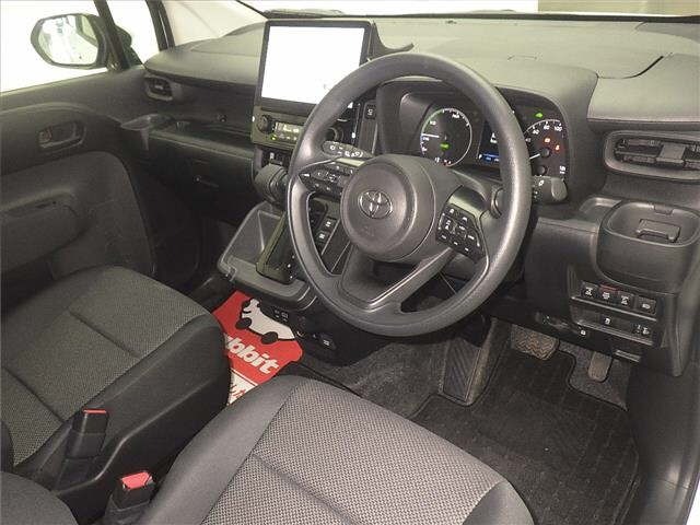 Toyota SIENTA 2025 7234903-3
