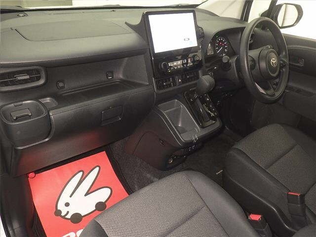 Toyota SIENTA 2025 7234903-4