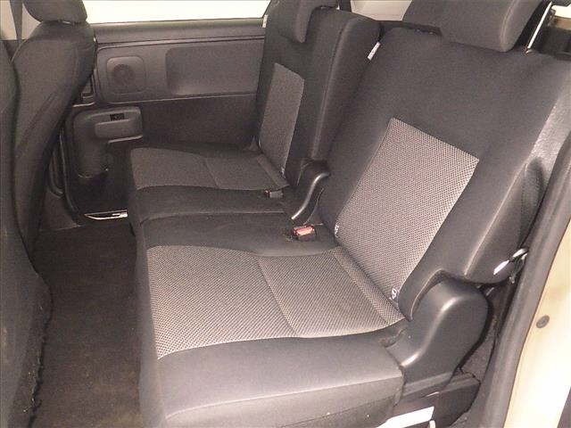 Toyota SIENTA 2023 7234912-7