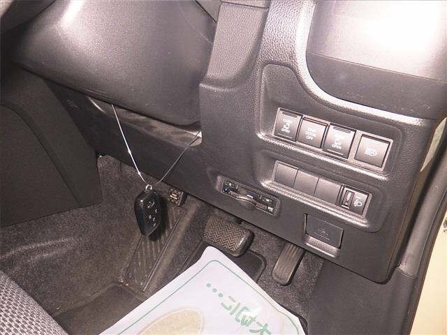 Toyota SIENTA 2023 7234912-8