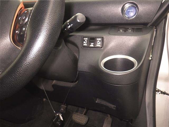 Toyota SIENTA 2016 7234914-8