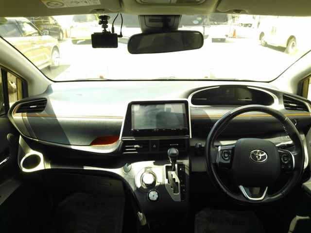 Toyota SIENTA 2019 7234925-8