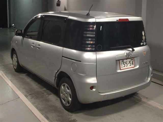Toyota SIENTA 2004 7234926-1