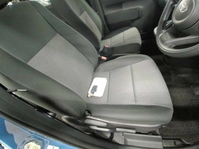 Toyota SIENTA 2023 7234953-10