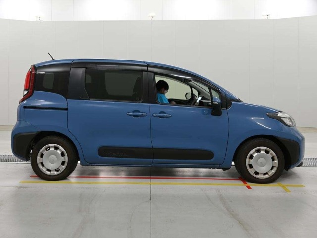 Toyota SIENTA 2023 7234953-3