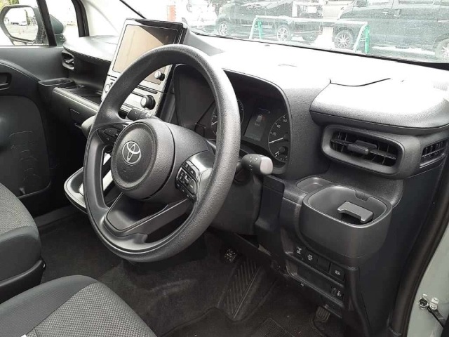 Toyota SIENTA 2024 7234954-7