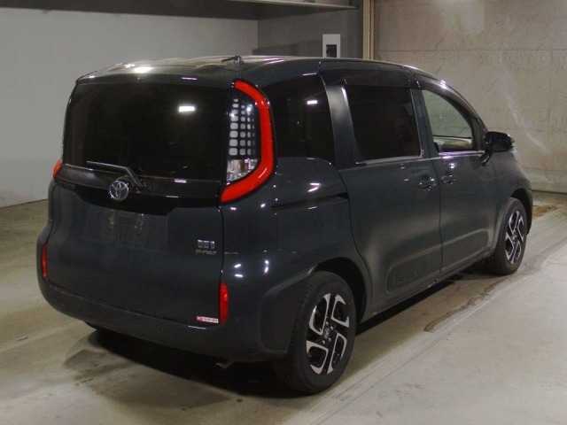 Toyota SIENTA 2023 7234955-1