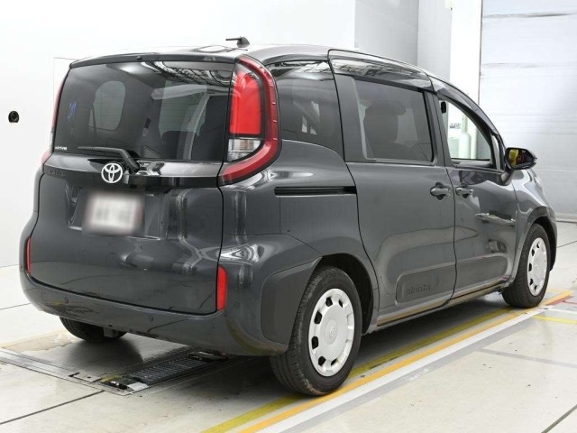 Toyota SIENTA 2023 7234976-1