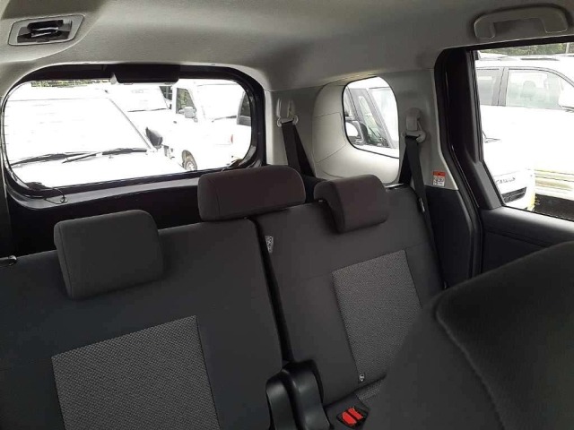 Toyota SIENTA 2023 7234976-11