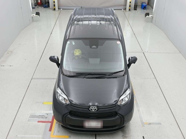 Toyota SIENTA 2023 7234976-7