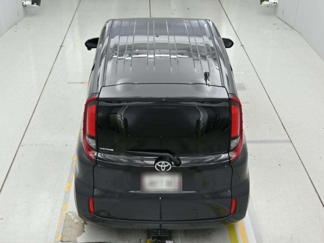 Toyota SIENTA 2023 7234976-8