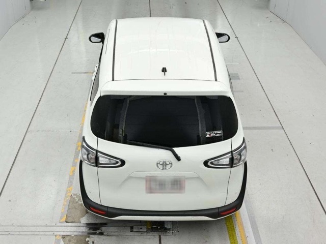 Toyota SIENTA 2022 7234977-8