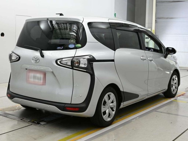 Toyota SIENTA 2019 7234979-1